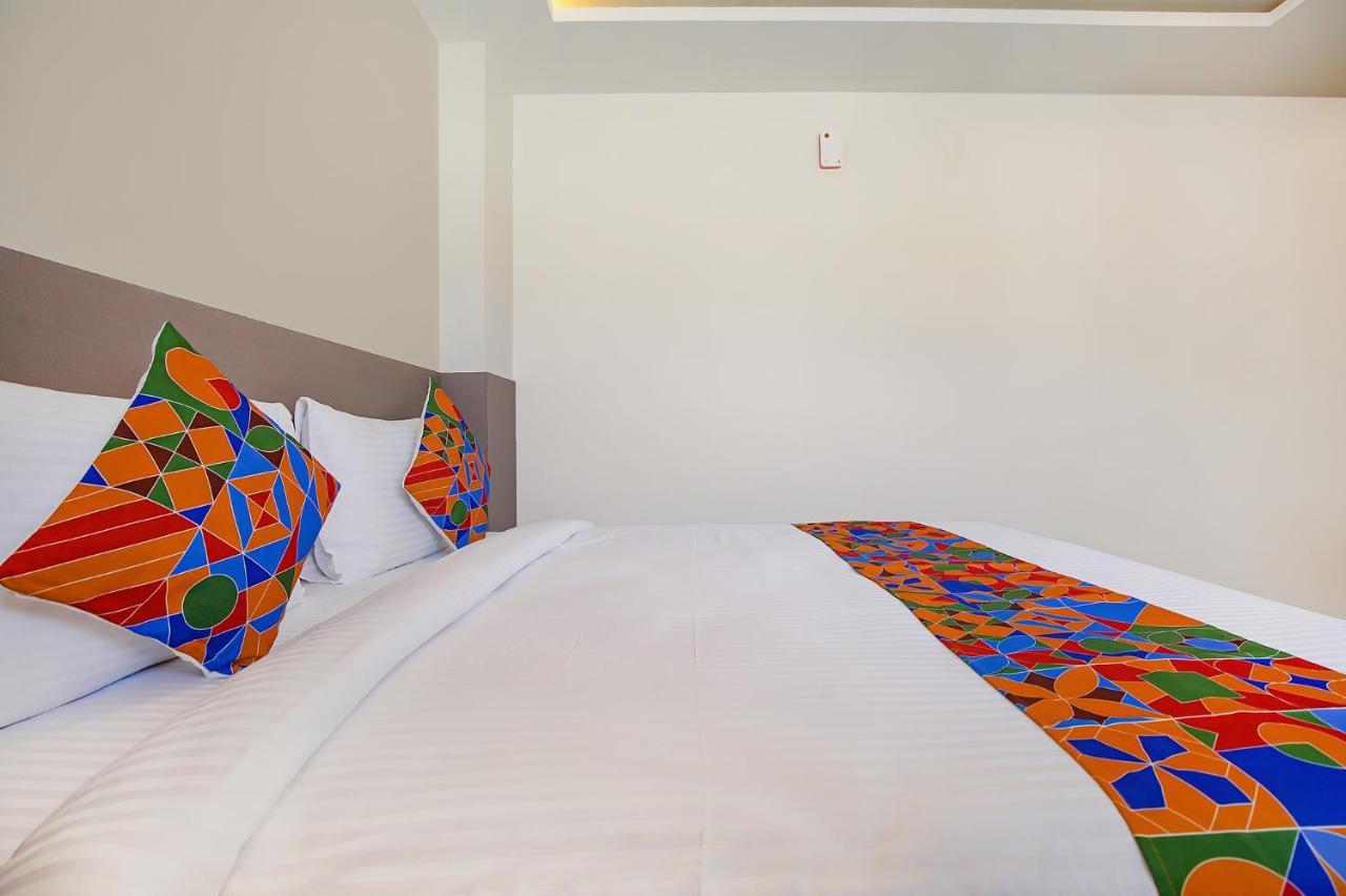 Fabhotel Athasri Inn - Nr Bellandur Railway Station Бангалор Экстерьер фото